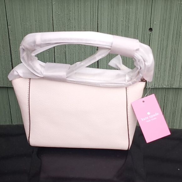 KATE SPADE Monica Crossbody Purse Bag Parchment - Picture 2 of 6